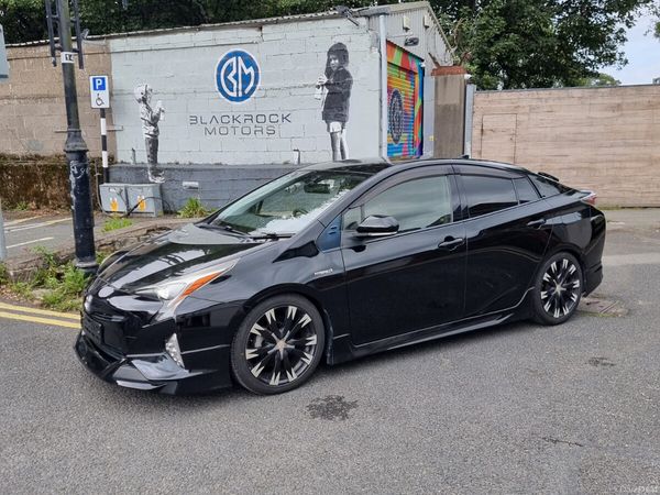 Toyota Prius Hatchback, Petrol Hybrid, 2016, Black