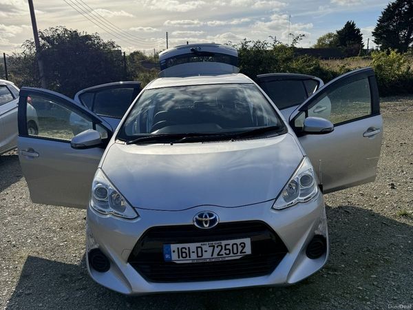 Toyota Aqua Hatchback, Petrol Hybrid, 2016, Silver