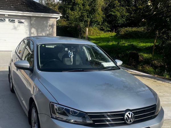 Volkswagen Jetta Saloon, Diesel, 2016, Silver