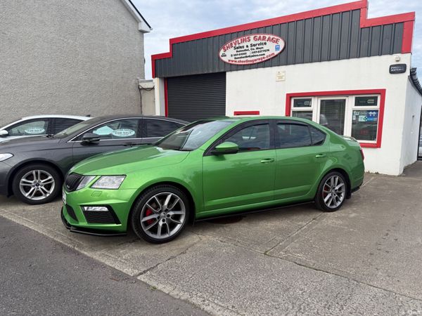 Skoda Octavia Hatchback, Diesel, 2018, Green
