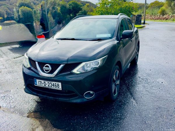 Nissan Qashqai SUV, Petrol, 2017, Black