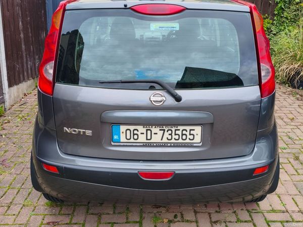 Nissan Almera Saloon, Petrol, 2006, Grey