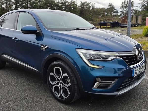 Renault Arkana Hatchback, Petrol, 2022, Blue