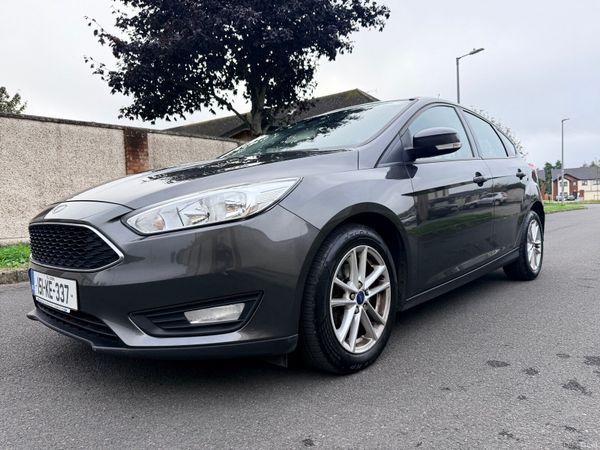 Ford Focus Hatchback, Diesel, 2015, Grey