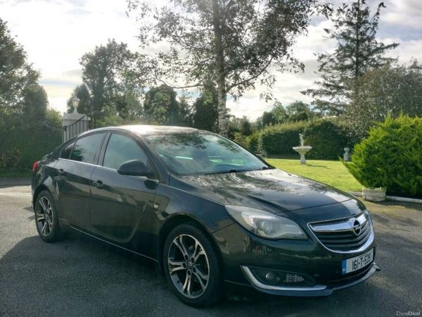 Opel Insignia Hatchback, Diesel, 2016, Black