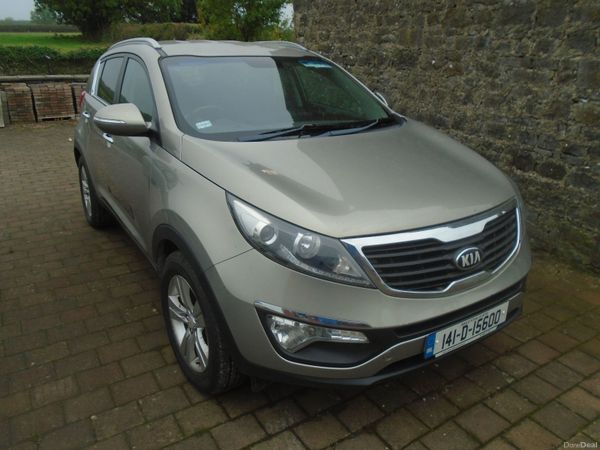 Kia Sportage SUV, Diesel, 2014, Silver