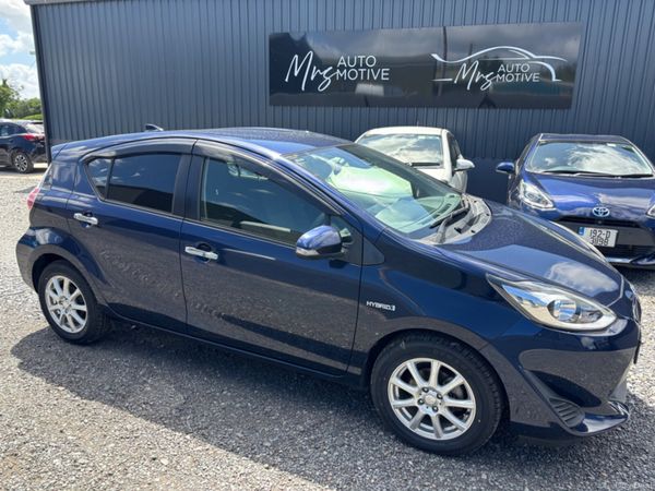 Toyota Aqua Hatchback, Petrol Hybrid, 2018, Blue