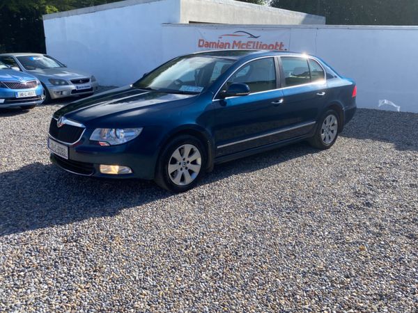 Skoda Superb Saloon, Diesel, 2013, Blue