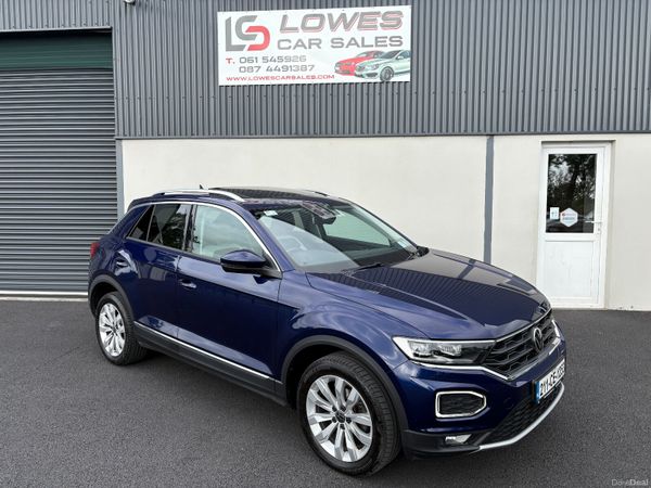 Volkswagen T-Roc SUV, Petrol, 2021, Blue