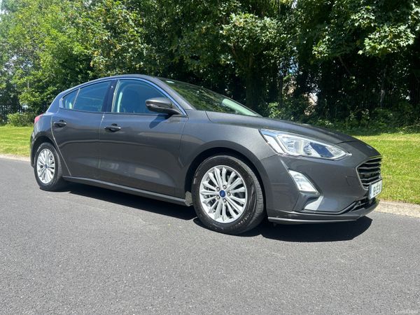Ford Focus Hatchback, Diesel, 2019, Grey