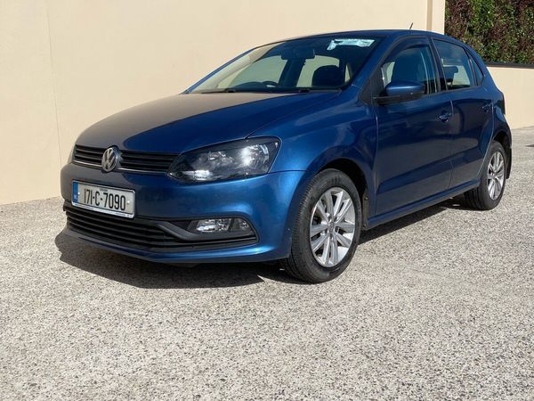 Volkswagen Polo Hatchback, Petrol, 2017, Blue