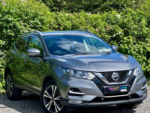 Nissan Qashqai Hatchback, Diesel, 2018, Grey