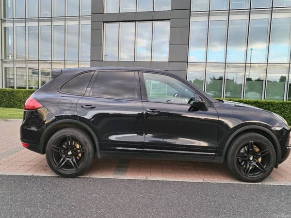 Porsche Cayenne SUV, Diesel, 2012, Black