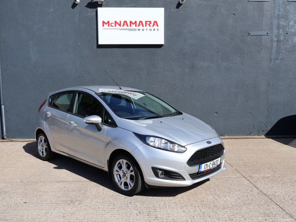 Ford Fiesta Hatchback, Petrol, 2017, Grey