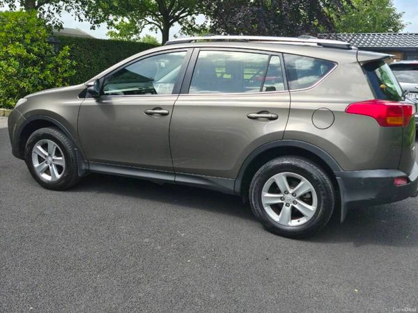 Toyota RAV4 SUV, Diesel, 2014, Bronze
