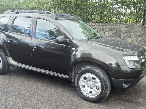 Dacia Duster SUV, Diesel, 2015, Black