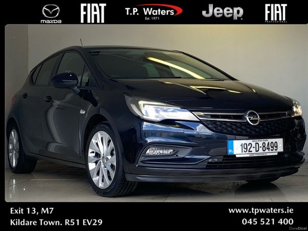 Opel Astra Hatchback, Petrol, 2019, Blue