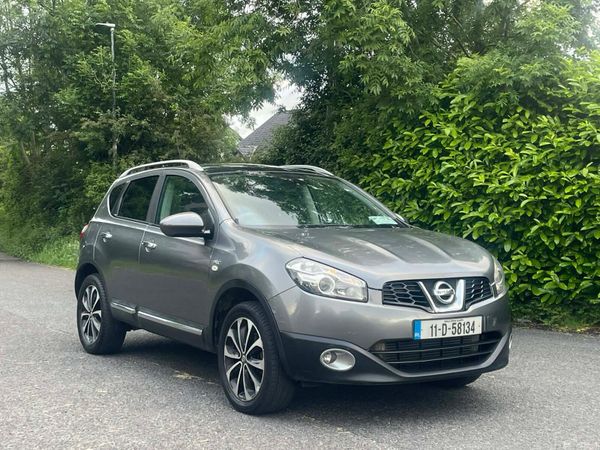 Nissan Qashqai Hatchback, Diesel, 2011, Grey
