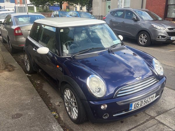 Mini Cooper Hatchback, Petrol, 2005, Purple
