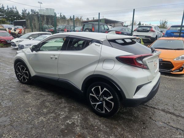 Toyota C-HR Hatchback, Petrol Hybrid, 2019, White