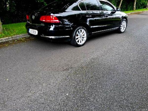 Volkswagen Passat Saloon, Diesel, 2012, Black