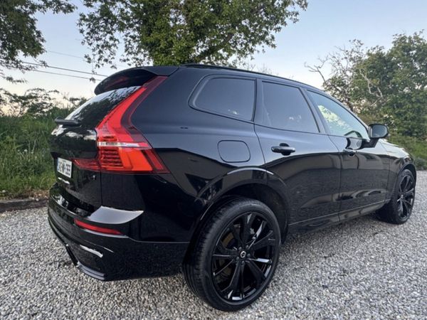 Volvo XC60 SUV, Petrol Plug-in Hybrid, 2024, Black
