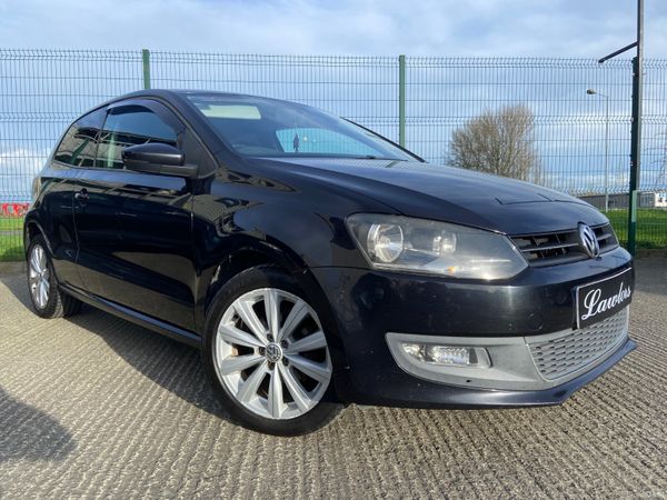 Volkswagen Polo Hatchback, Diesel, 2010, Black