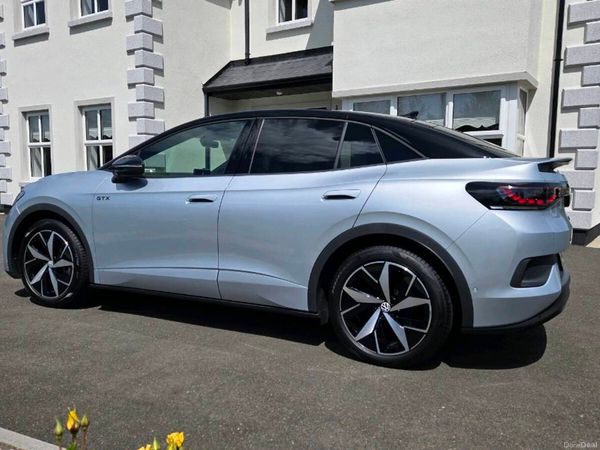Volkswagen ID.5 Estate/Jeep, Electric, 2025, Grey