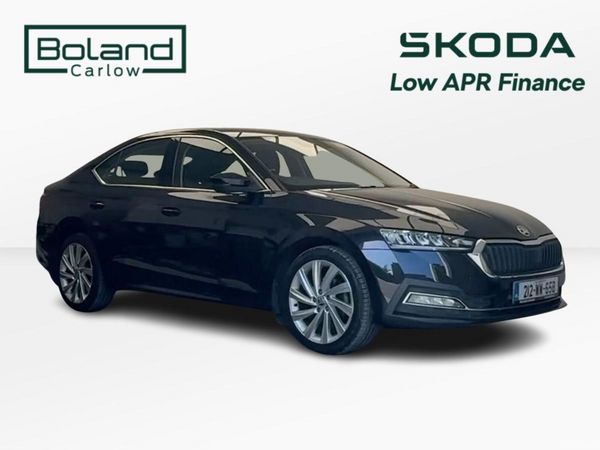Skoda Octavia Saloon, Diesel, 2021, Black