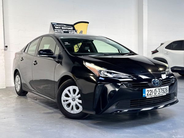 Toyota Prius Hatchback, Petrol Hybrid, 2022, Black