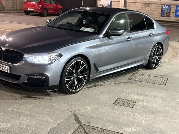 BMW 5-Series Saloon, Diesel, 2017, Blue