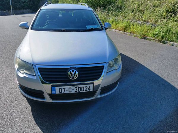 Volkswagen Passat Estate, Diesel, 2007, Silver