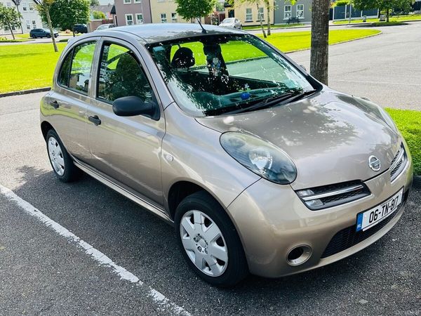 Nissan Micra Hatchback, Petrol, 2006, Gold