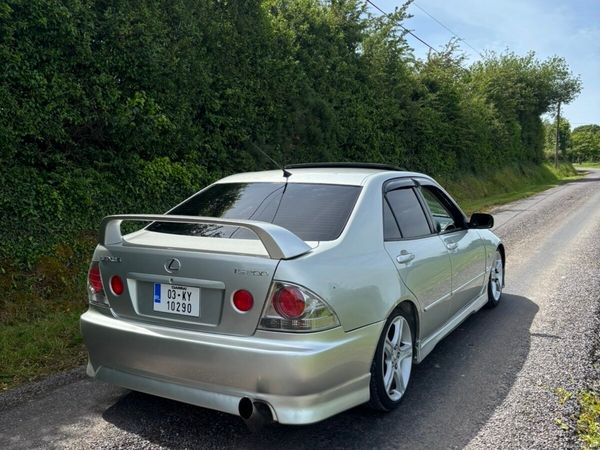 Lexus IS Saloon, Petrol, 2003, Silver