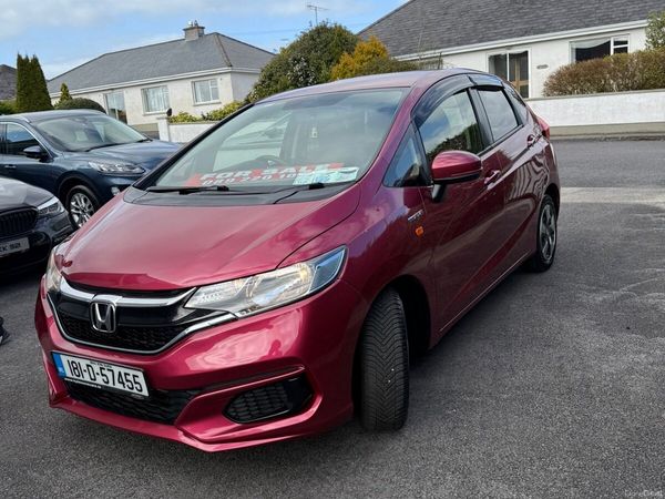 Honda Fit Hatchback, Petrol Hybrid, 2018, Pink