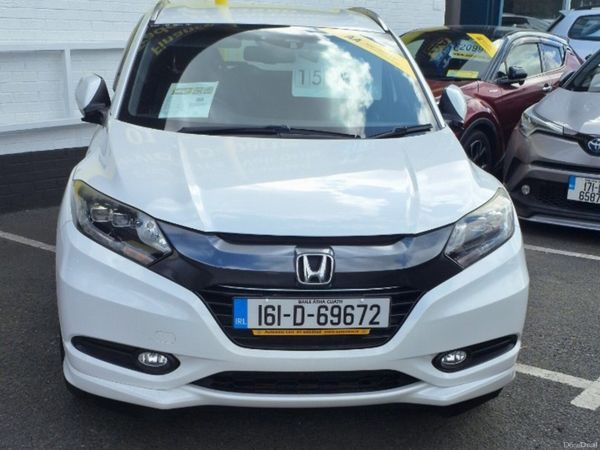 Honda Vezel Estate, Petrol Hybrid, 2016, White