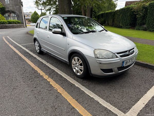 Opel Corsa Hatchback, Petrol, 2006, Silver
