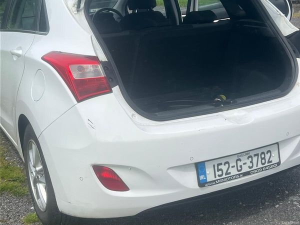 Hyundai i30 Hatchback, Diesel, 2015, White