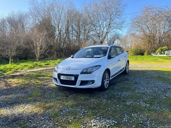 Renault Megane Estate/Jeep, Diesel, 2011, White
