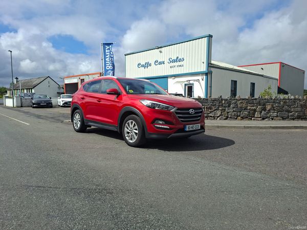 Hyundai Tucson SUV, Diesel, 2016, Red