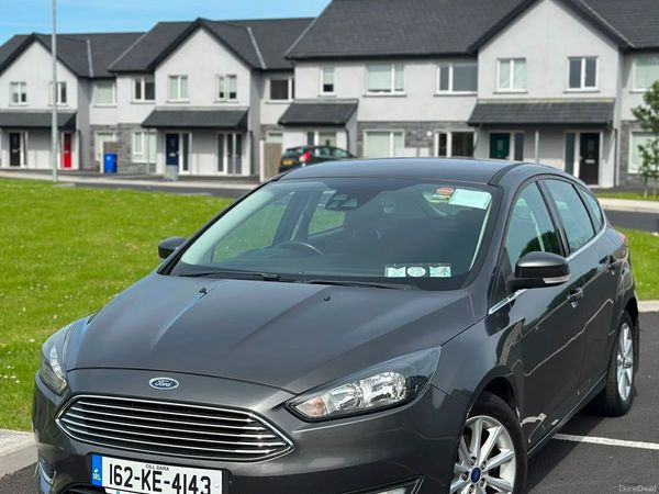 Ford Focus Hatchback, Petrol, 2016, Grey