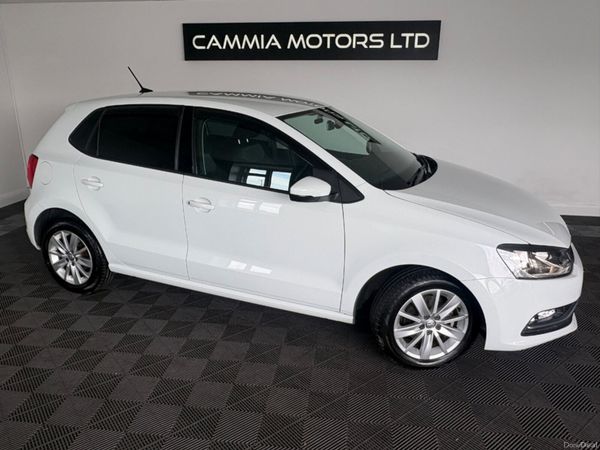 Volkswagen Polo Hatchback, Petrol, 2017, White