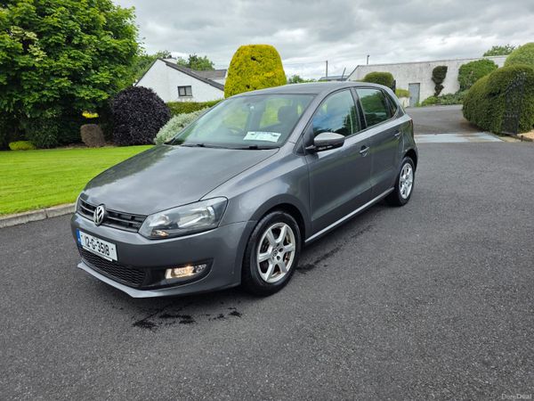 Volkswagen Polo Hatchback, Petrol, 2012, Grey