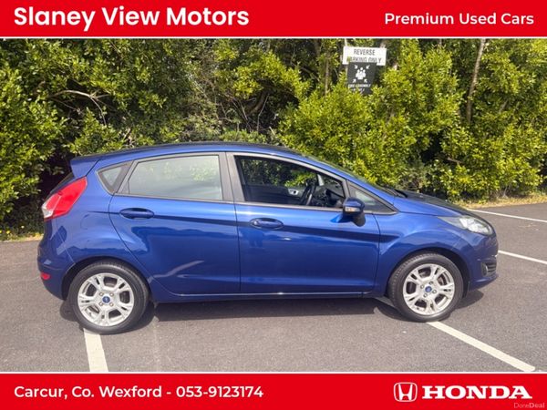 Ford Fiesta Hatchback, Petrol, 2014, Blue