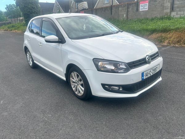 Volkswagen Polo Hatchback, Petrol, 2014, White