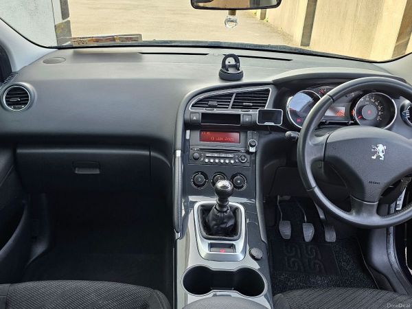 Peugeot 3008 MPV, Diesel, 2011, Blue