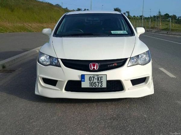 Honda Civic Saloon, Petrol, 2007, White