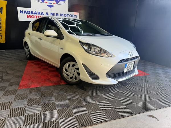 Toyota Aqua Hatchback, Petrol Hybrid, 2019, White