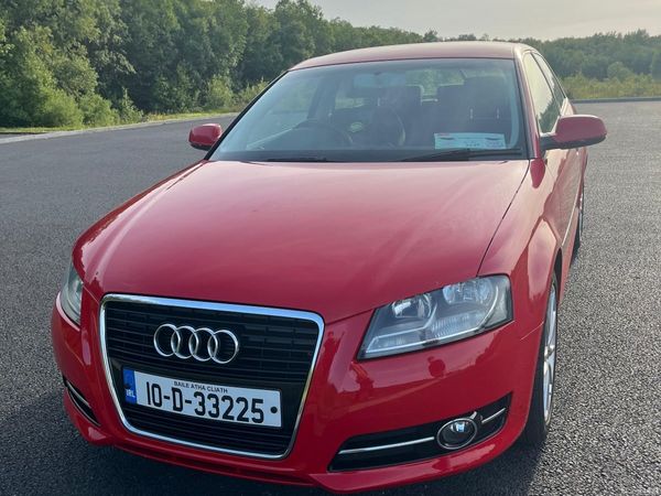 Audi A3 Hatchback, Diesel, 2010, Red