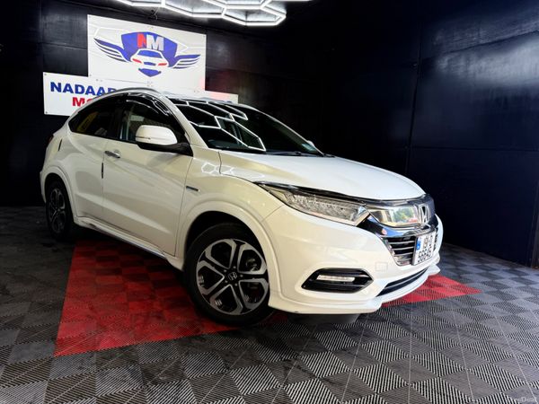 Honda Vezel Estate, Petrol Hybrid, 2019, White